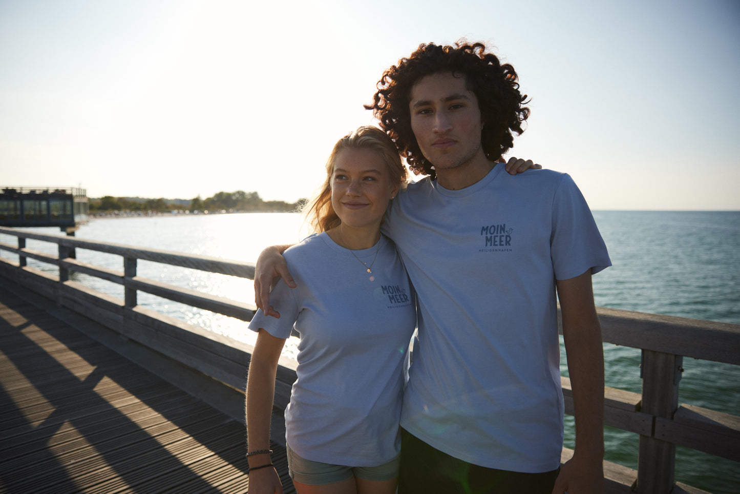 Lässig geschnittenes T-Shirt für Frauen und Männer, grau-blau