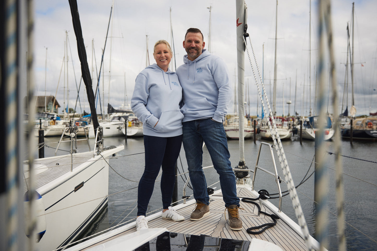 Hoodie "Heiligenhafen" (Grau-Blau, unisex)